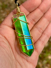 Load image into Gallery viewer, 🌌Verdant Whirl – Celestial Prism Green Aura Quartz Necklace🧚🏻
