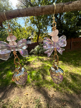 Load image into Gallery viewer, Strawberry Bow Earrings With Rose Quartz
