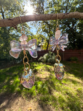 Load image into Gallery viewer, Strawberry Bow Earrings With Rose Quartz
