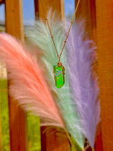 Load image into Gallery viewer, 💚✨ Aurora Green Quartz Star Pendant Necklace
